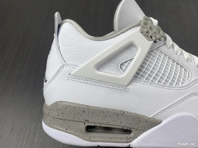 4 (2021) Jordan Oreo CT8527-100 White Retro 0630